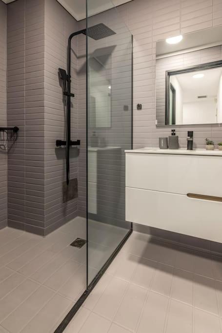 Maricool Minimal Spacious Downtown Loft Kandiye Dış mekan fotoğraf