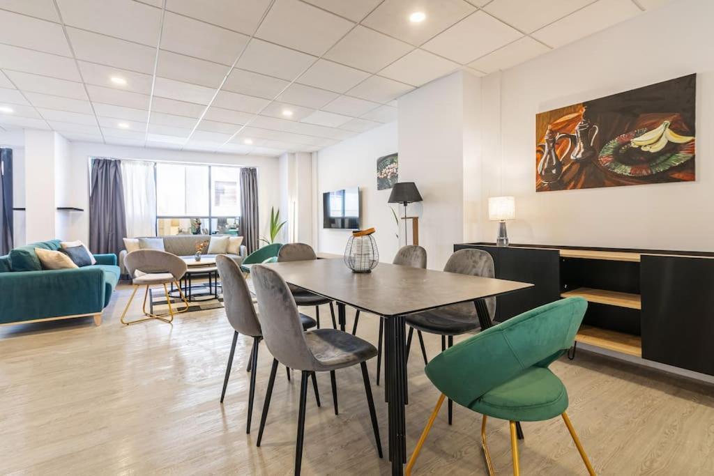 Maricool Minimal Spacious Downtown Loft Kandiye Dış mekan fotoğraf