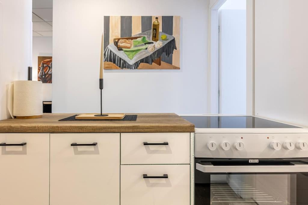 Maricool Minimal Spacious Downtown Loft Kandiye Dış mekan fotoğraf